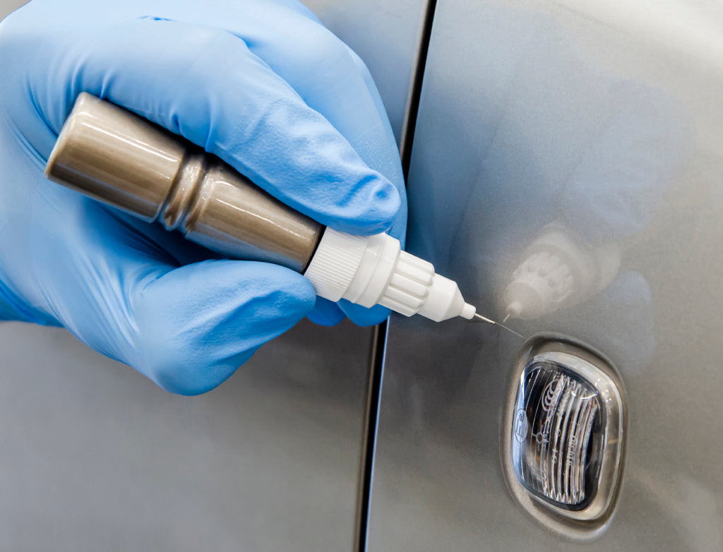 Kit 10 pezzi Pennello e rapidografo con flaconcino per ritocchi vernice